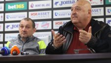 Бат' Венци пак чака медали от Славия