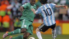 Група F в цифри