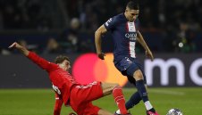 Обвиниха още една футболна звезда в изнасилване