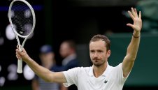 Медведев и Рууд на ¼-финали в Мадрид