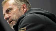 Барса буквално остана без централни защитници