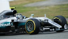 Розберг изпревари Хамилтън във втората тренировка 