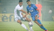 Левски вдига Борислав Цонев за Арда 