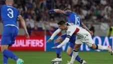 Отличници! Непробиваема Португалия лети към Германия след 5 от 5 