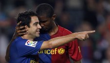 Ето'о влезе на Кристиано: Шави трябваше да има 6 Златни топки