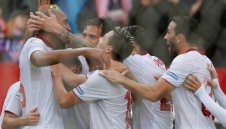 Севиля матира Атлетико Мадрид и окупира върха + ВИДЕО