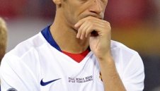 Фърдинанд извън игра поне още един месец