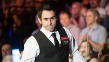 Рони О'Съливан поздрави Хендри за ЧРД с изравнен рекорд + ВИДЕО