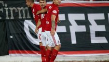 Коронавирус: ЦСКА няма да остави Давидов на улицата