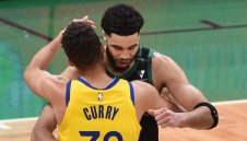 Шоу на Къри и Тейтъм, Бостън надви Уориърс