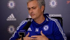 Жозе Моуриньо гони лигльовците от Челси