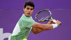 Алкарас победи, но се скъса да хвали Гришо