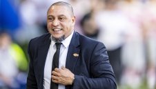 Фалит! 11 деца от 7 жени, 3 КЕШ и 160 млн. евро загубени!