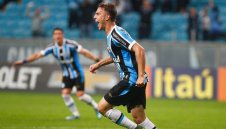 Левски с нова трансферна бомба, привлича играч на Гремио