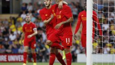 Ливърпул отнесе Пивоварите с 5:0 + ВИДЕО