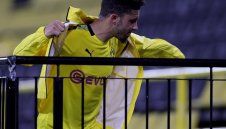 Легенда на Юнайтед към Солскяер: Веднага купувай Санчо!