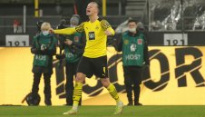 Лъч надежда: Халанд ще играе срещу Рейнджърс