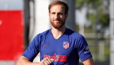 На вниманието на Челси и Ман Юнайтед: Облак струва 109 млн. евро