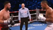 Джо Джойс нокаутира Паркър и грабна световната титла 