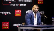 Легенда ще лекува хомосексуализма на дъщеря си с диета