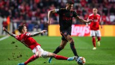 Барселона набеляза мароканец от Аякс