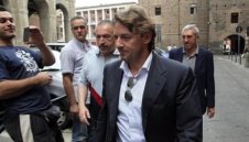 Полицията има писмени доказателства срещу Синьори