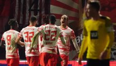 Бесни "бикове" намушкаха Борусия Дортмунд