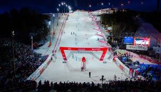 Отложиха Супергигантския слалом за жени в Сочи