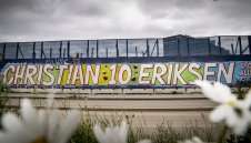 Забраниха на българския доктор за говори за инцидента с Ериксен