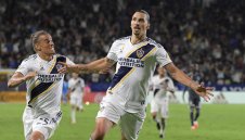 Сделка няма да има! Семейството на Ибра стопира завръщането му в Милан