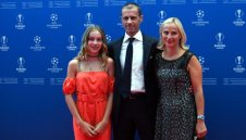 Шефът на УЕФА се изгаври с Реал, Барса и Ювентус: Вярват, че Земята е плоска