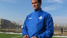 Веско Великов пред Gol.bg: В Астана боготворят Мъри Стоилов!