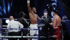 Джошуа може да оваканти пояса на WBO