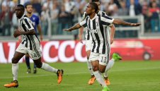 Бразилска самба на Дъглас Коста и Юве е на 1/2-финал + ВИДЕО