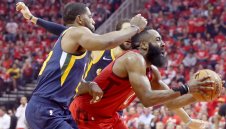 Брадата няма спиране, Хюстън пак прегази Юта