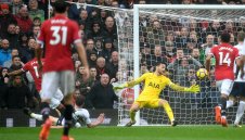 Манчестър Юнайтед сменя Де Хеа с французин?