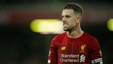 Хендерсън седна удобно в трона на Стиви Джи