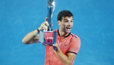 Велик Гришо няма спирка! Разсече Самурая и грабна титлата в Бризбън + ВИДЕО