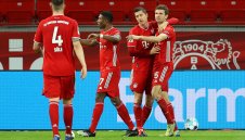 Кан не вярва, че Алаба ще остане в Байерн