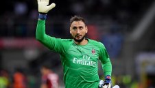 От Милан са притеснени да не изпуснат Донарума