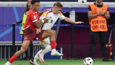 Кимих обясни за критиките към Байерн