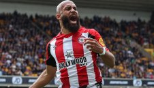 Червените дяволи са на път да се разминат с голямата си цел