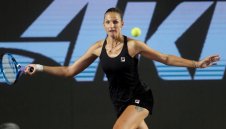 Плишкова и Контавейт започнаха с победи на финалния Мастърс