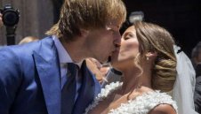 Не е гей - Иван Ракитич се ожени!