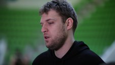 Кипър иска Везенков да стане техен национал