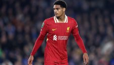 Национал на Англия разкри защо е избрал „аспирините“