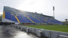 Феновете на Левски отново не получиха яснота за бъдещето, Наско Сираков се скри