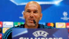 Край на сагата! Зидан преподписа с Реал (Мадрид)