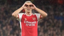 Легенда на Ливърпул похвали крило на Артилеристите