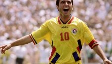 Легендите на Румъния Хаджи и Попеску пристигнаха за юбилея на Стоичков